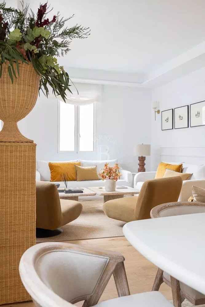 Fb0647aa23cd7978f904a0a8c7c73b5f e2ae3bb208 1000 original - Translation missing: en.helpers.application.image_tag.default_alt