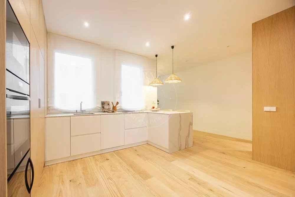 F9d8e7cf922ec4eb750e77e2becfe495 336a301aa0 1000 original - Translation missing: en.helpers.application.image_tag.default_alt