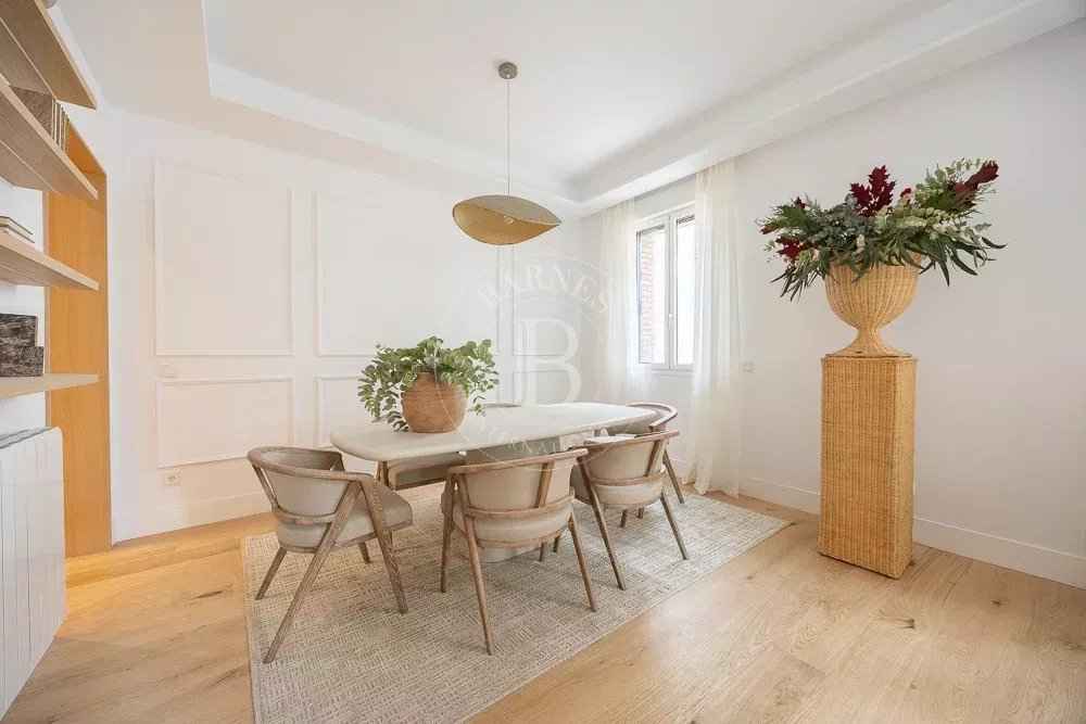 8e7cee53ff0bc17d9fc42dd26f878cca 0443230890 1000 original - Translation missing: en.helpers.application.image_tag.default_alt