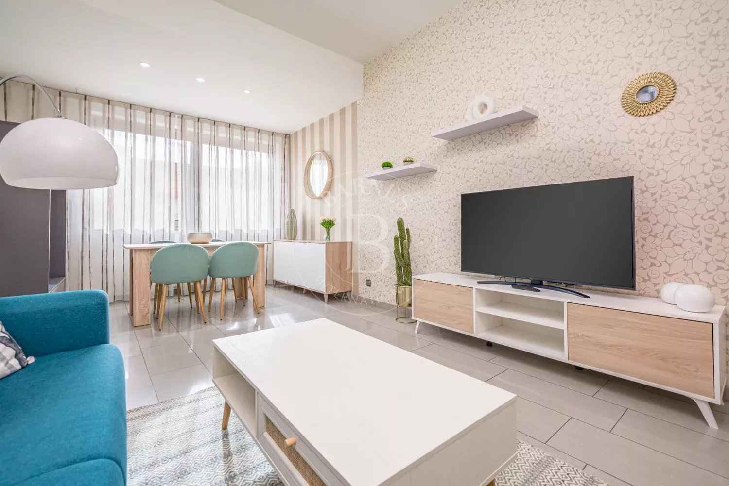 A6d650e8682c4accfb6da67ce824ddb5 0e1db65021 1500 original - Attribut alt par défaut.