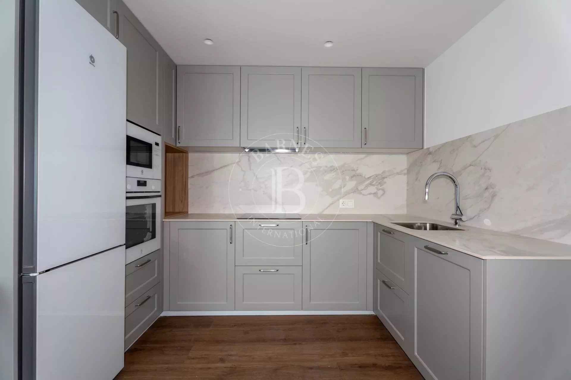 72427a41a6260d6ddf68efd7cbf8db6a d0225852ef 1920 original - Attribut alt par défaut.