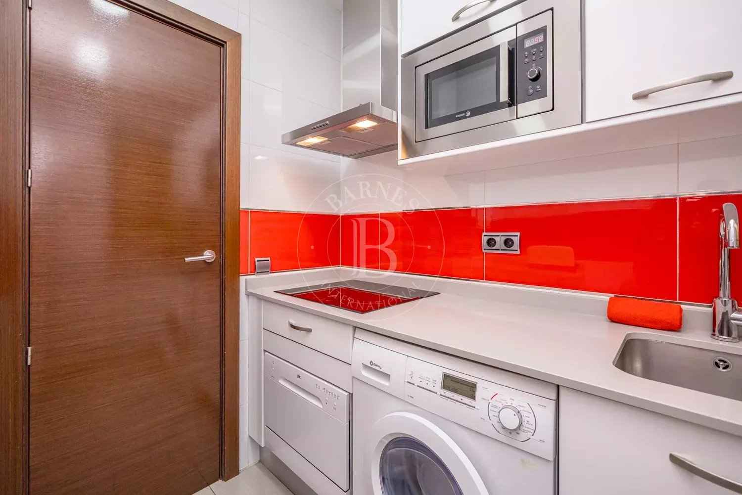 6e5bd03a1978bcff8086f4574b74516e 4651f1d0bd 1500 original - Attribut alt par défaut.