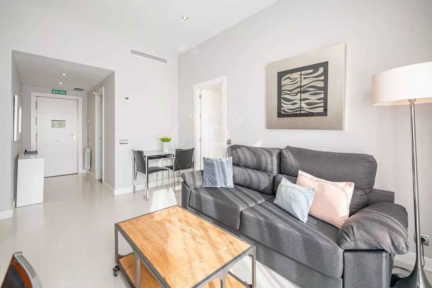 647de62f1fe053e9cb213da62e177457 1f51c5b296 1500 original - Attribut alt par défaut.