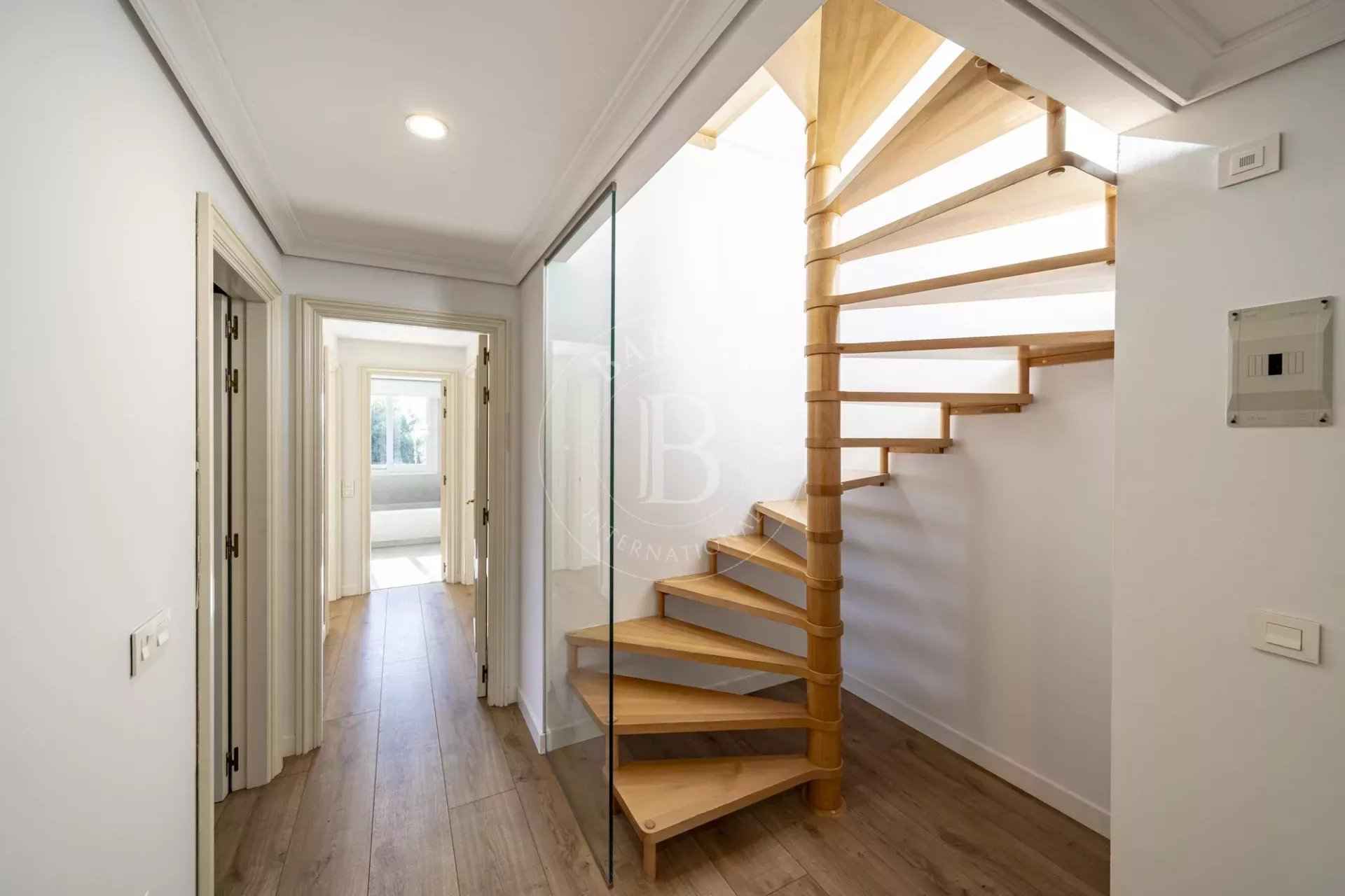 45b88a7088f533dbf19fa1dd045d823f 2e0845c5ac 1920 original - Attribut alt par défaut.