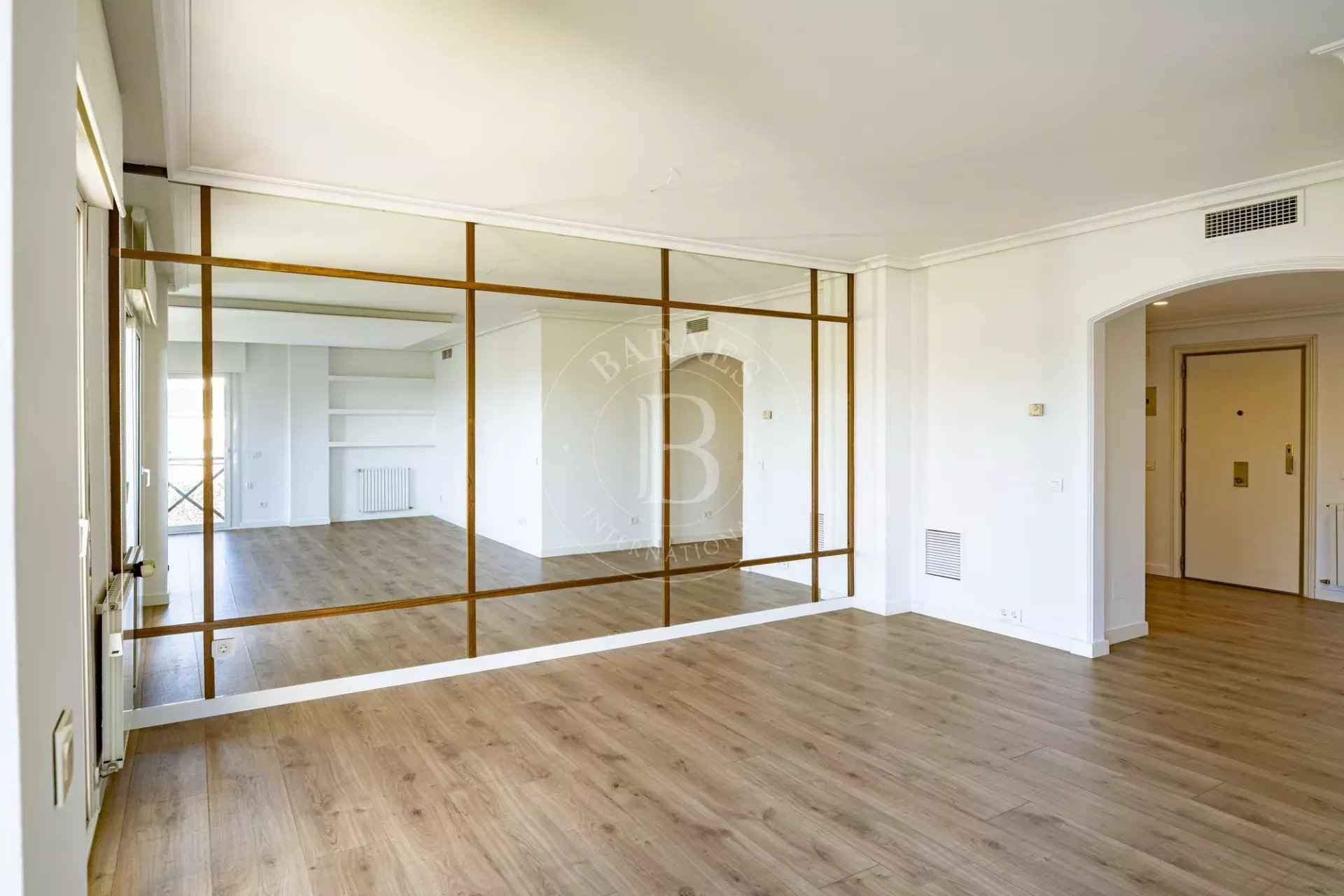 B926167da5ccbb16ba91c8cc15a893b9 eee8afab8a 1920 original - Attribut alt par défaut.