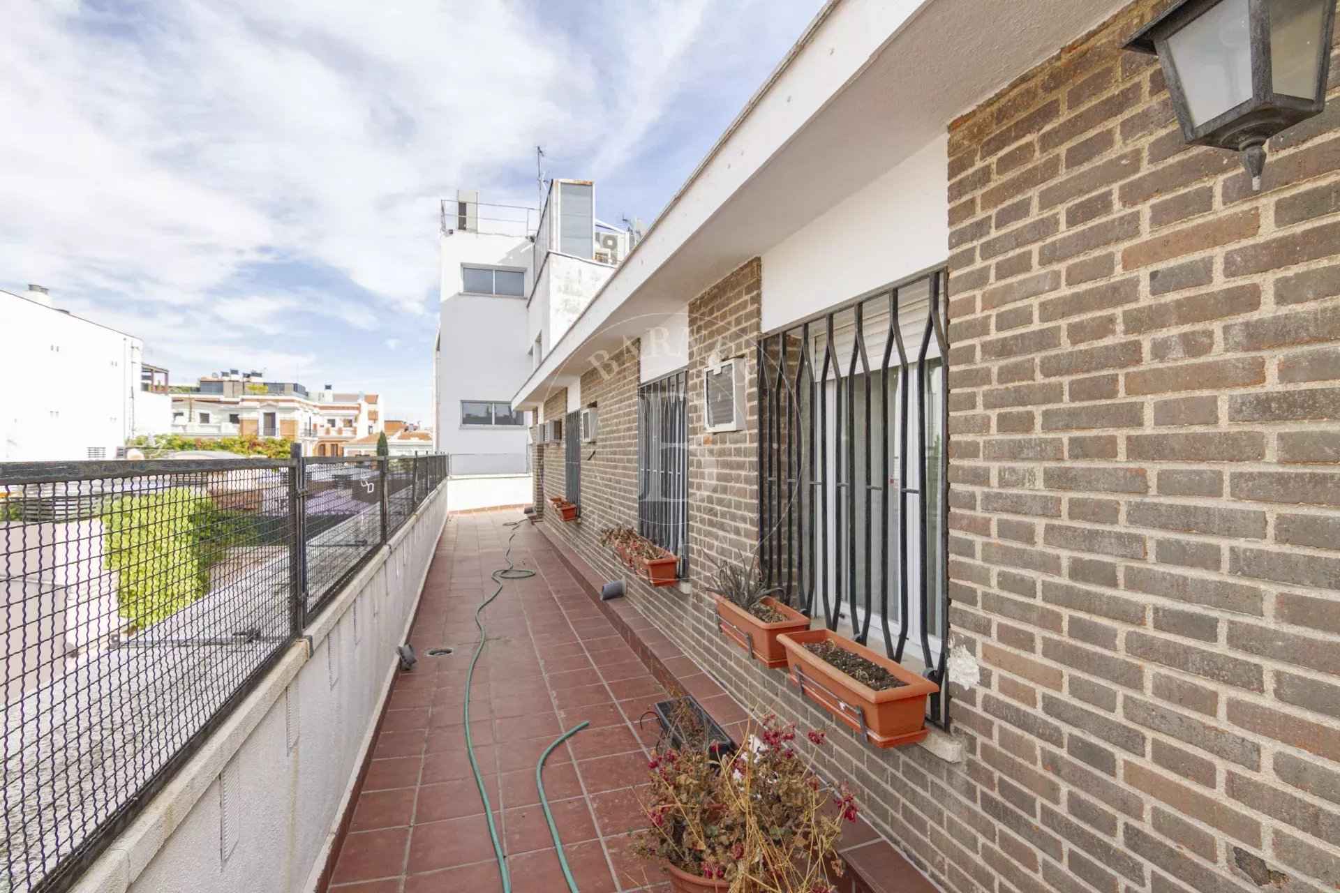 Ac2cc135a2c0c85049764d642ab70138 b74ddb0a03 1920 original - Attribut alt par défaut.