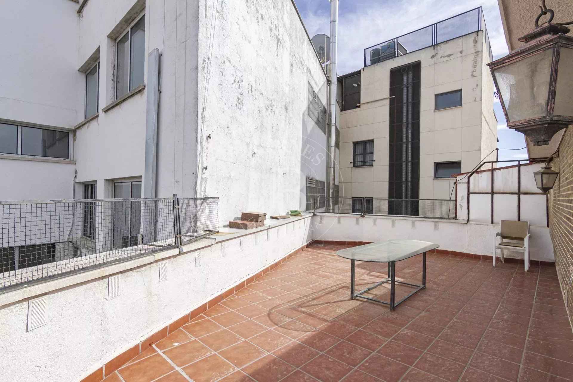 1769868c590cbe11563f0adba822ffa4 64727ff183 1920 original - Attribut alt par défaut.