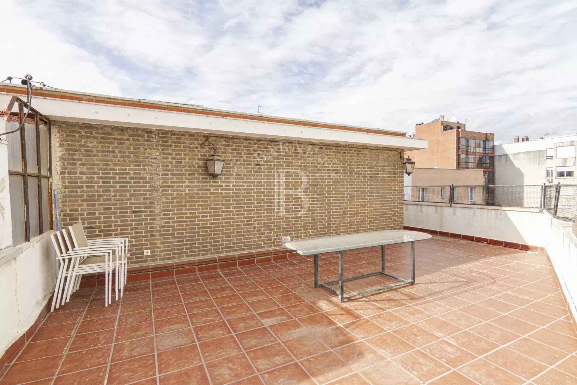 Feabfb17a55fbf3cf4af5d41f3b64c1f 0a33a98a24 1920 original - Attribut alt par défaut.