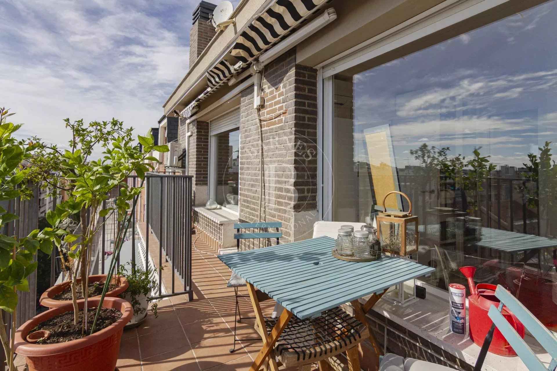 1ca2452e858cf8acfb258be7e34b902f 2c69e8f41d 1920 original - Attribut alt par défaut.