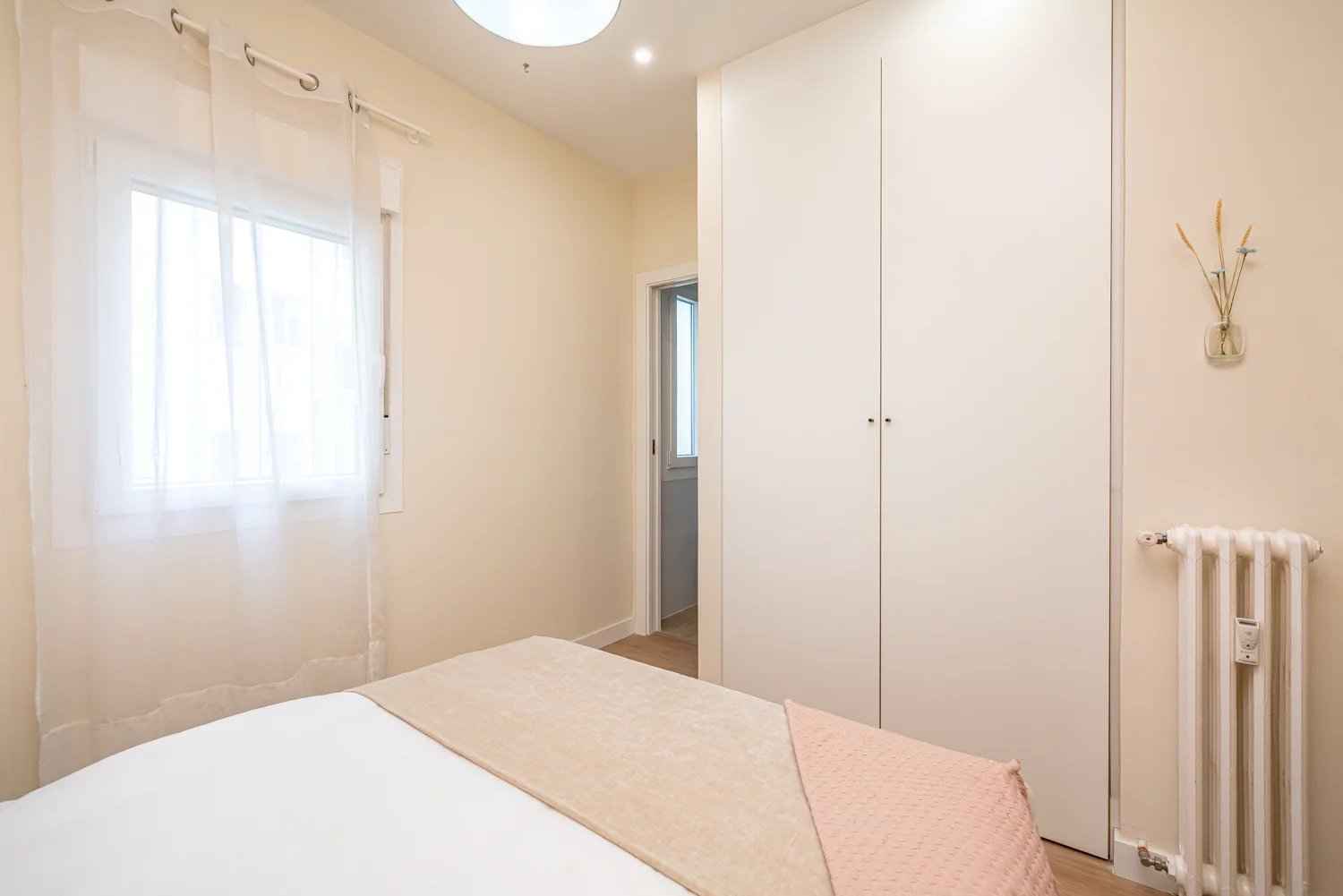 C8b910e81c36bcef0b8770e763cc18e4 6ad1ea9fb1 1500 original - Translation missing: en.helpers.application.image_tag.default_alt