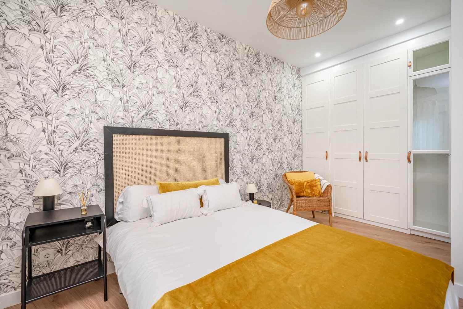 F59749cbc914943a000a181b7b02f915 2c876e7b7a 1500 original - Translation missing: en.helpers.application.image_tag.default_alt