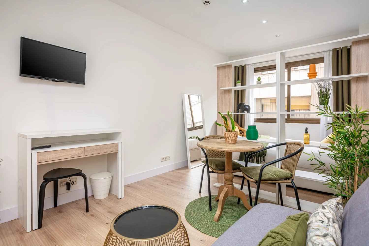 B62a080ab37612350da9e2ad7718ea73 e3776673d6 1500 original - Translation missing: en.helpers.application.image_tag.default_alt