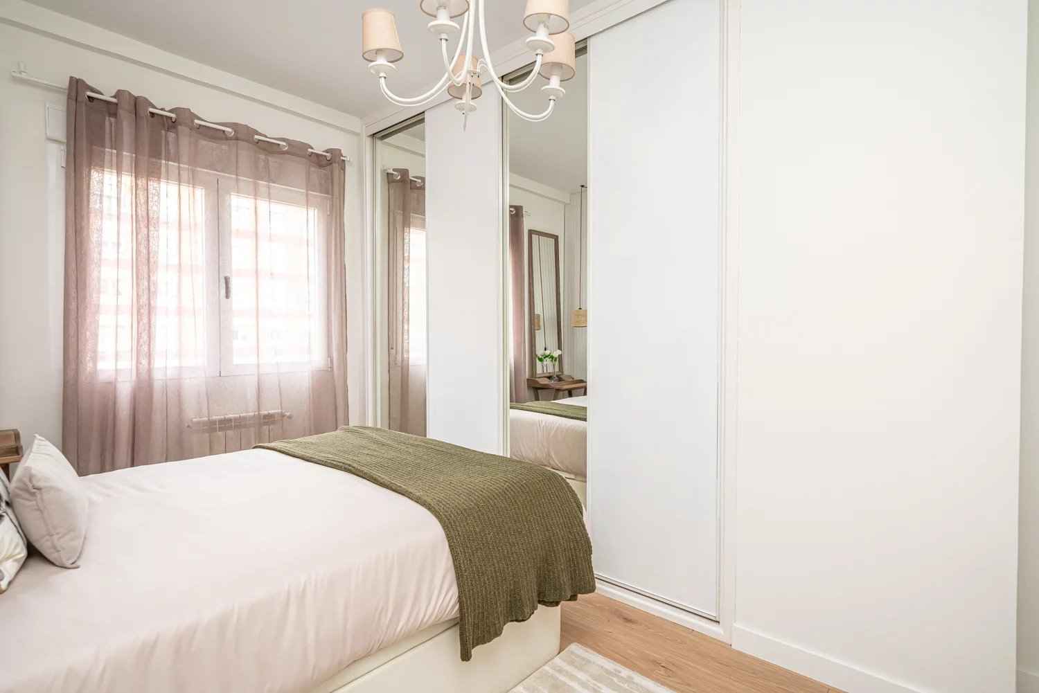 Af0f0ff1da160a4f74445cf55ed7519f 1f81a1589a 1500 original - Attribut alt par défaut.