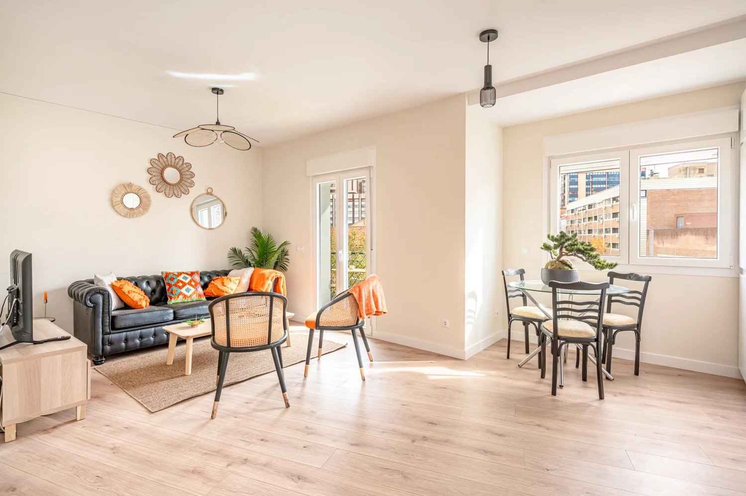 40855e3f26312abe03c571c7dd5a14e3 7869cf1c9e 1500 original - Translation missing: en.helpers.application.image_tag.default_alt