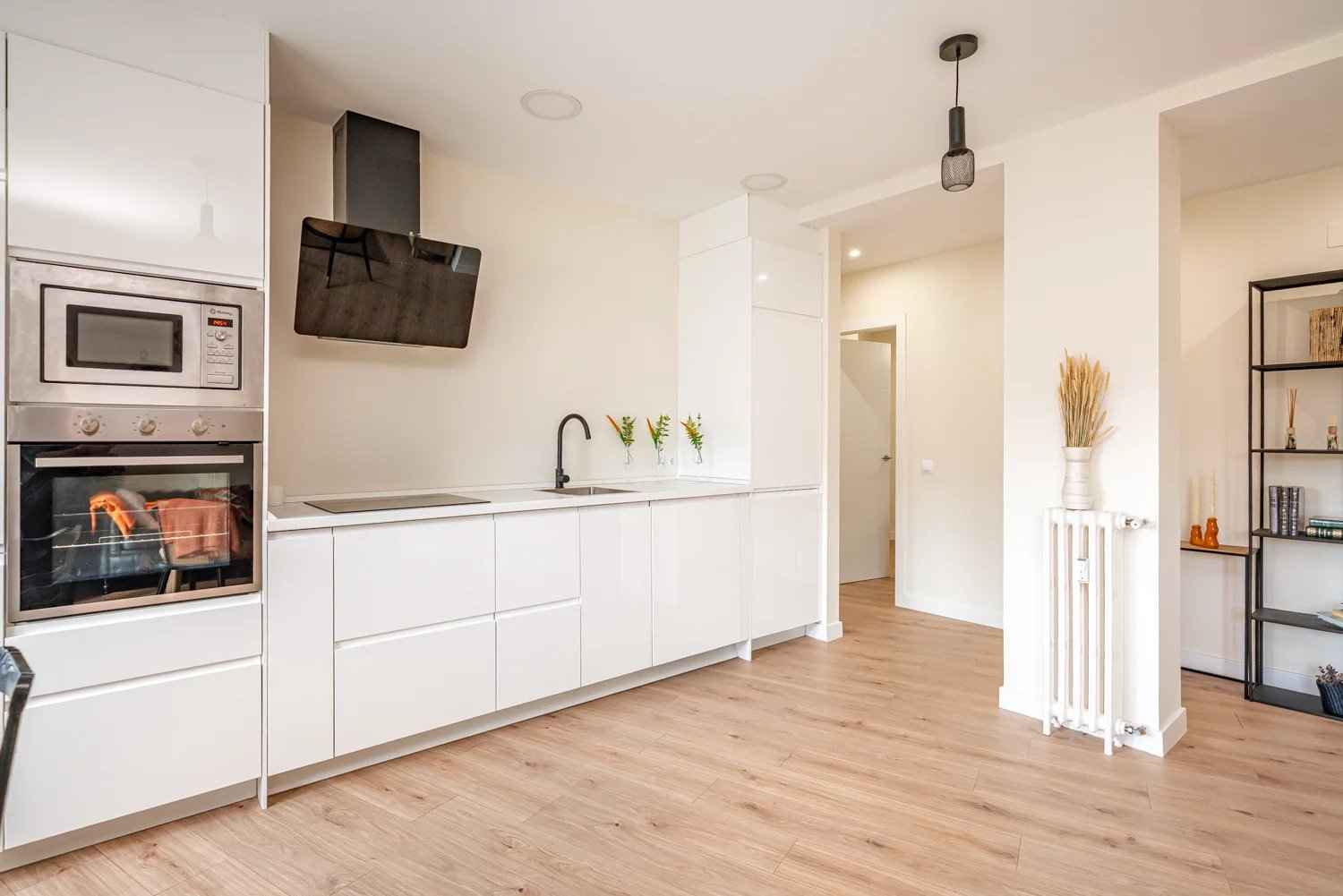 87be7a110b466a5de84b910f2e73e909 ca9e237d16 1500 original - Translation missing: en.helpers.application.image_tag.default_alt