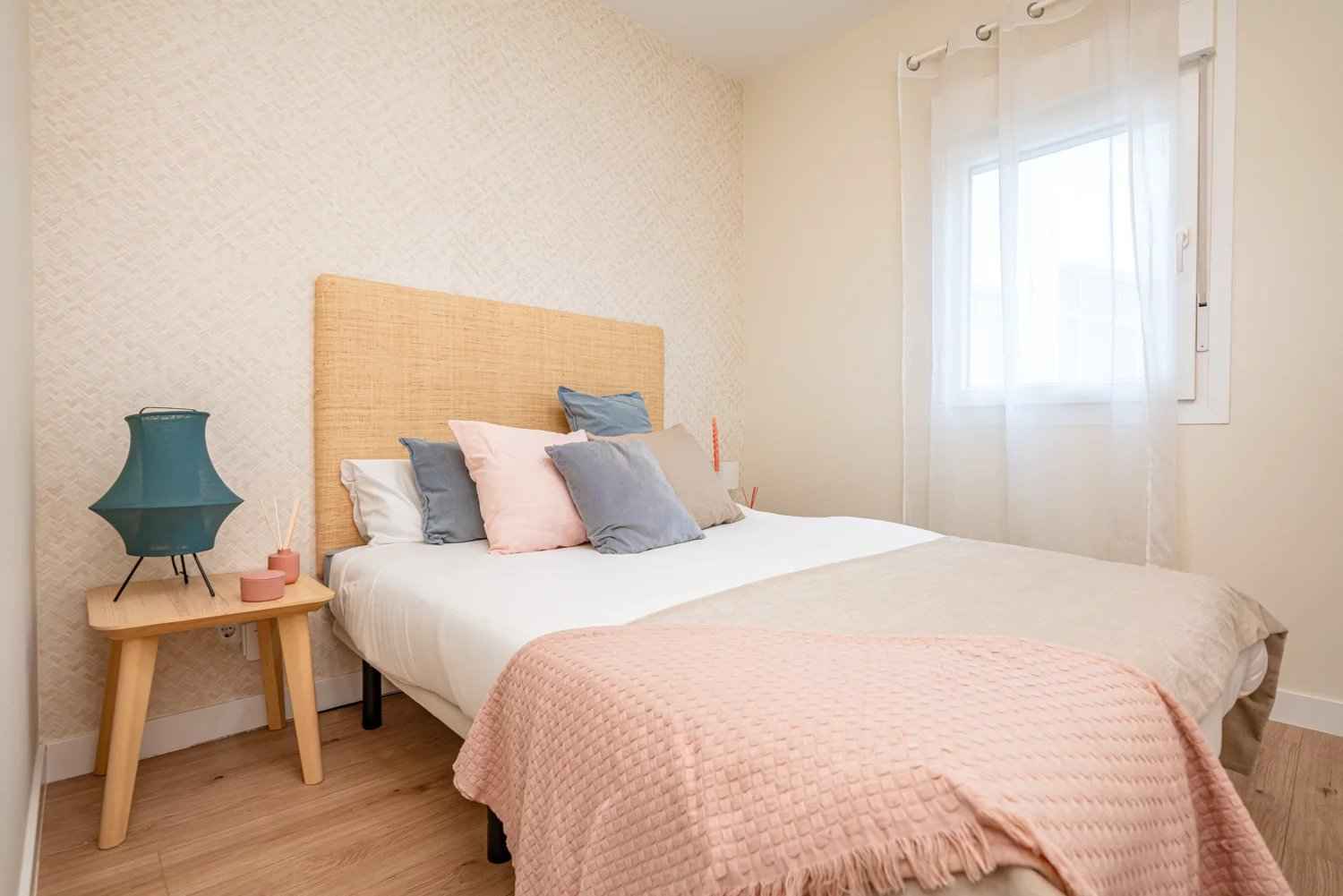 4b7a53618561ee39571a161a6a02d2d8 b0827e8359 1500 original - Translation missing: en.helpers.application.image_tag.default_alt