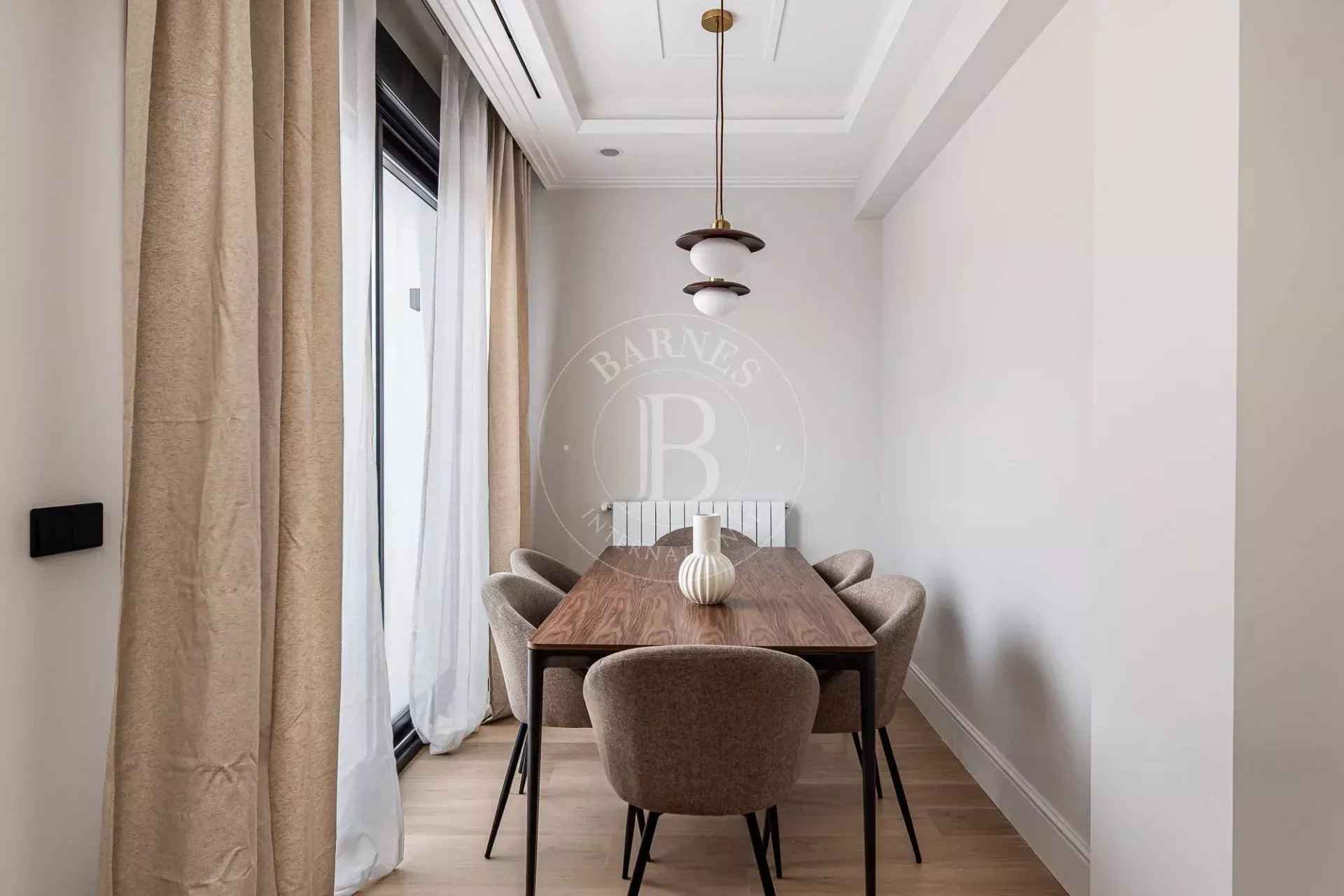 4839b15bd3651204960d97782738e354 e028956752 1920 original - Attribut alt par défaut.