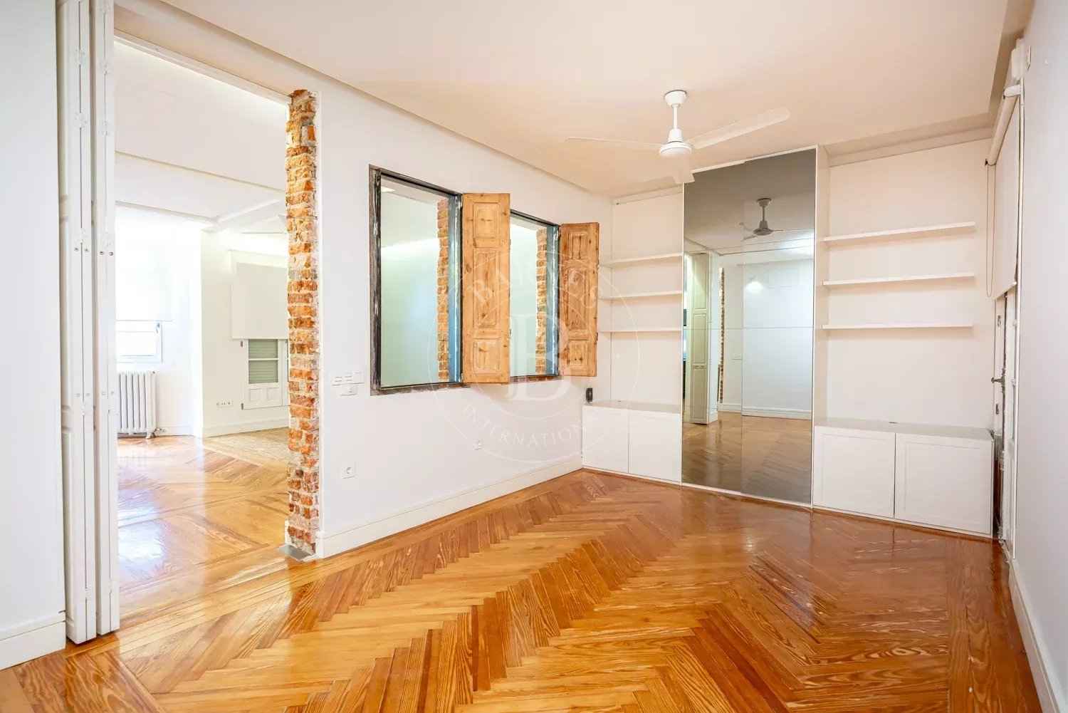 26df1d6ec05bd9bc55e4434220668d6c f27e8269f1 1500 original - Attribut alt par défaut.