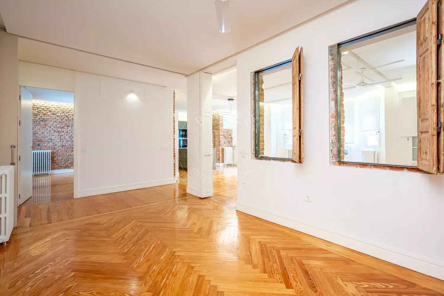 0086af382394b8069782d80b5af00101 2fabdac9f8 1500 original - Attribut alt par défaut.