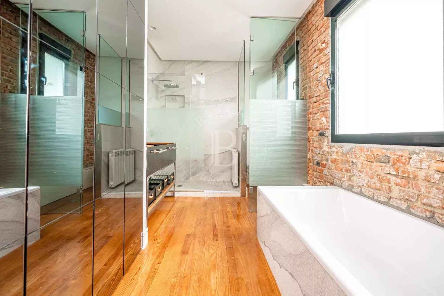 0673d7dc97967e6fff9c65e124e8b319 c5af63ed58 1500 original - Attribut alt par défaut.