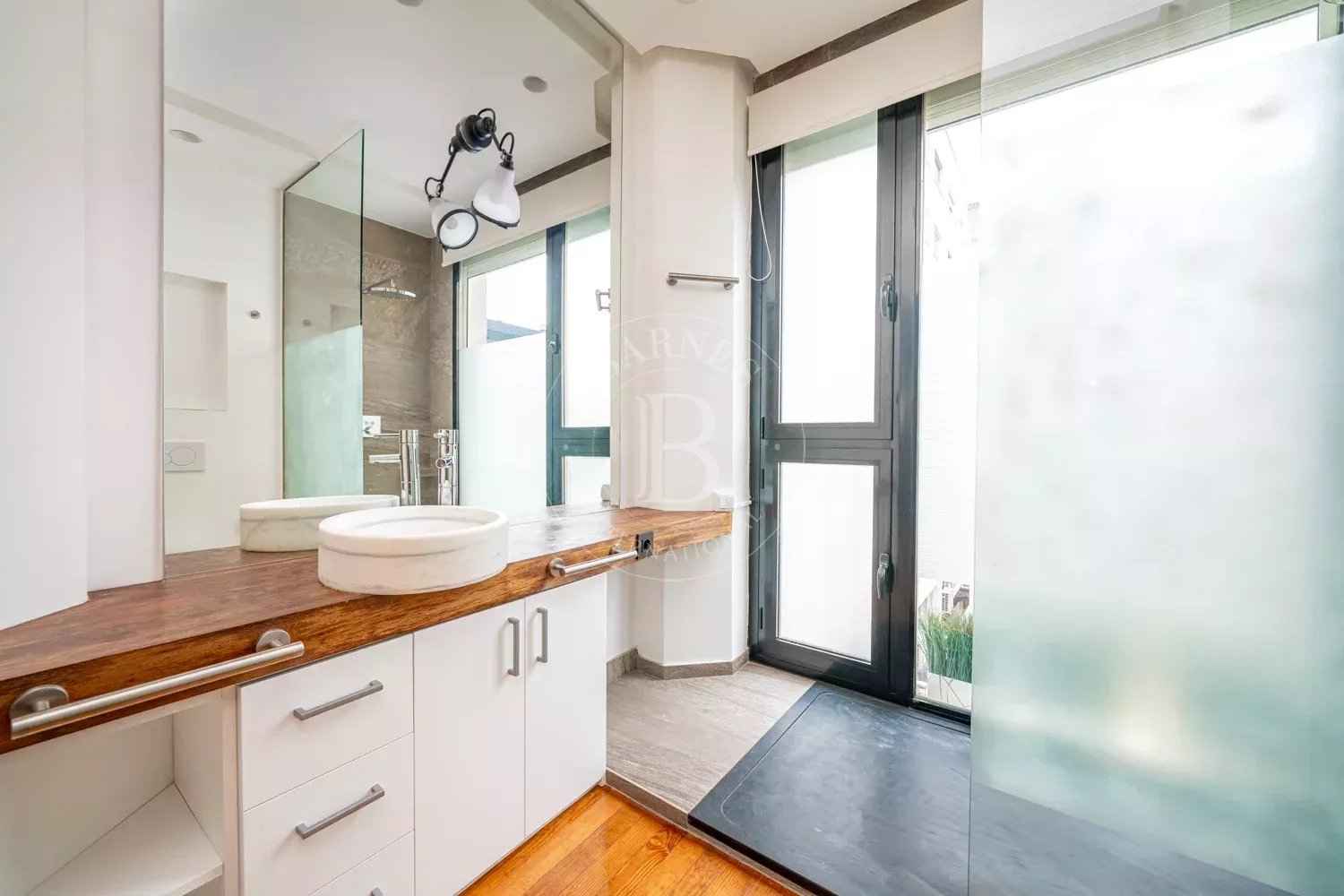 4d6c2927e6322930ce48c4ba1303a271 c7021e7176 1500 original - Attribut alt par défaut.