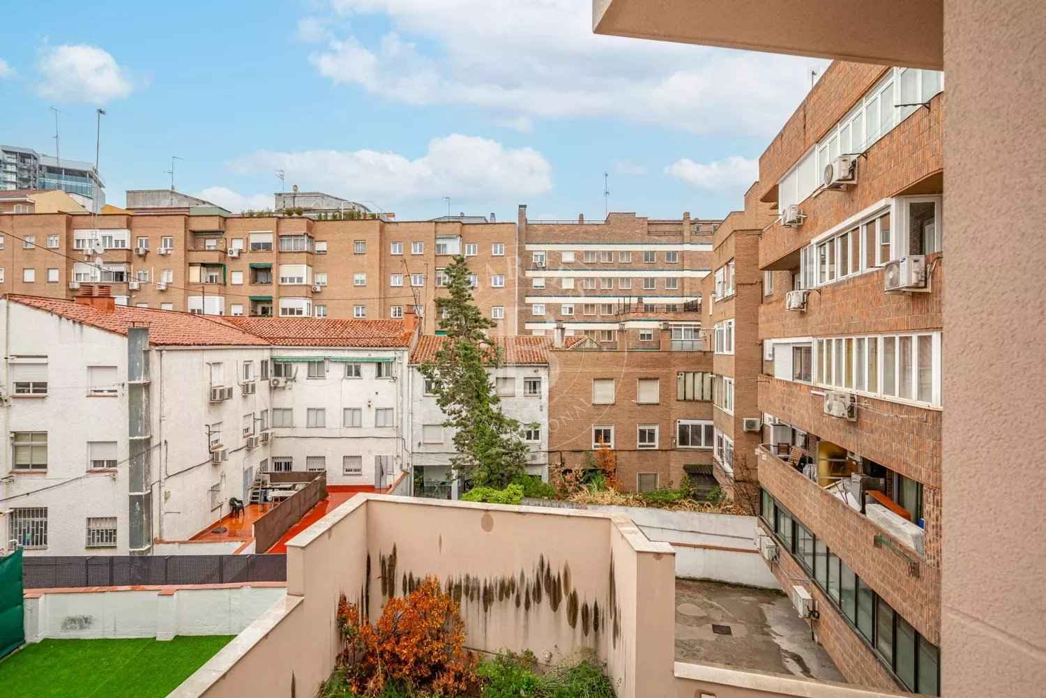 D9d30014260da03686a99b4117a8bb32 dc52154576 1500 original - Translation missing: en.helpers.application.image_tag.default_alt