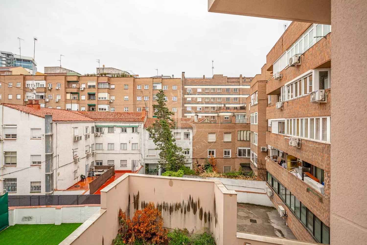 Fa9ea6192bb0cb3f5a1534d8abecce40 49810e239c 1500 original - Translation missing: en.helpers.application.image_tag.default_alt