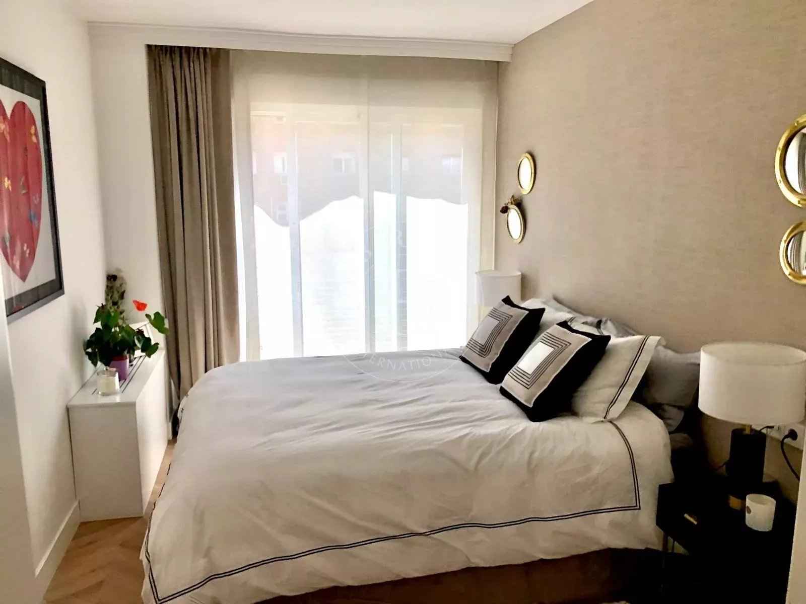 Af8c8568497081e726827ddcd9435286 8c2ca3e3c2 1600 original - Attribut alt par défaut.