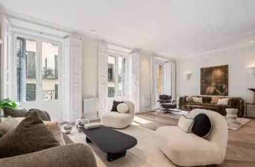 0b5e09335980b4e4012e8910e0f3014d 223bd2b828 525 original - Attribut alt par défaut.