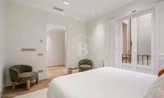 7d1e28da3e4993be391f6d8ce644d5ec 5b2e2d0dd1 557 original - Attribut alt par défaut.