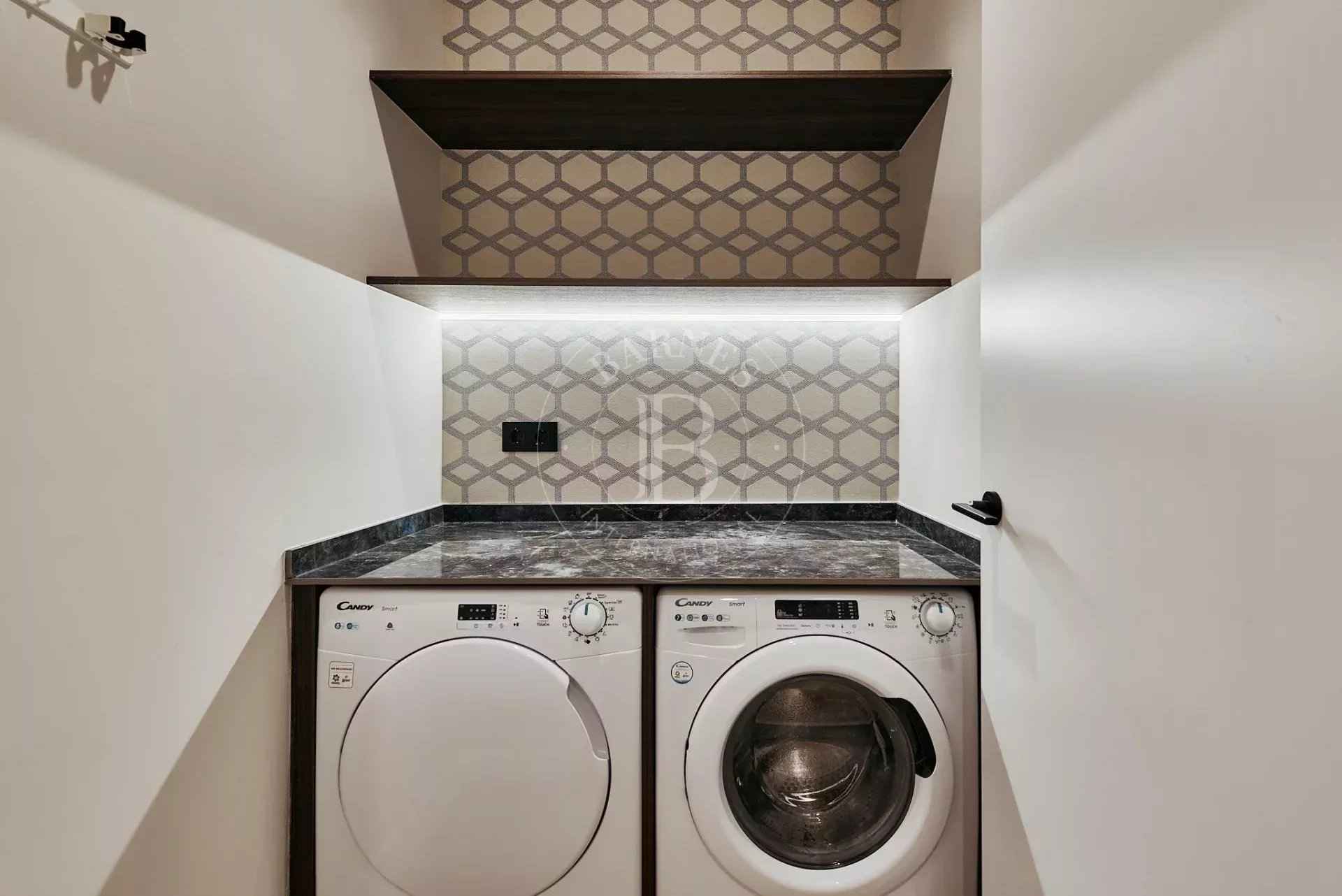 E89407073654cd87d038fc83b37bf7db 75ef8d9319 1920 original - Attribut alt par défaut.