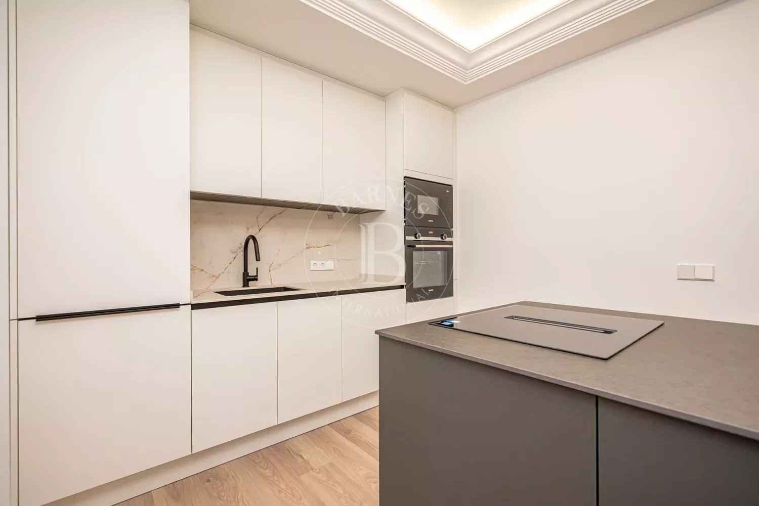 9a7bb18feee66682c35fe908c22425a1 4566f02caa 1500 original - Attribut alt par défaut.