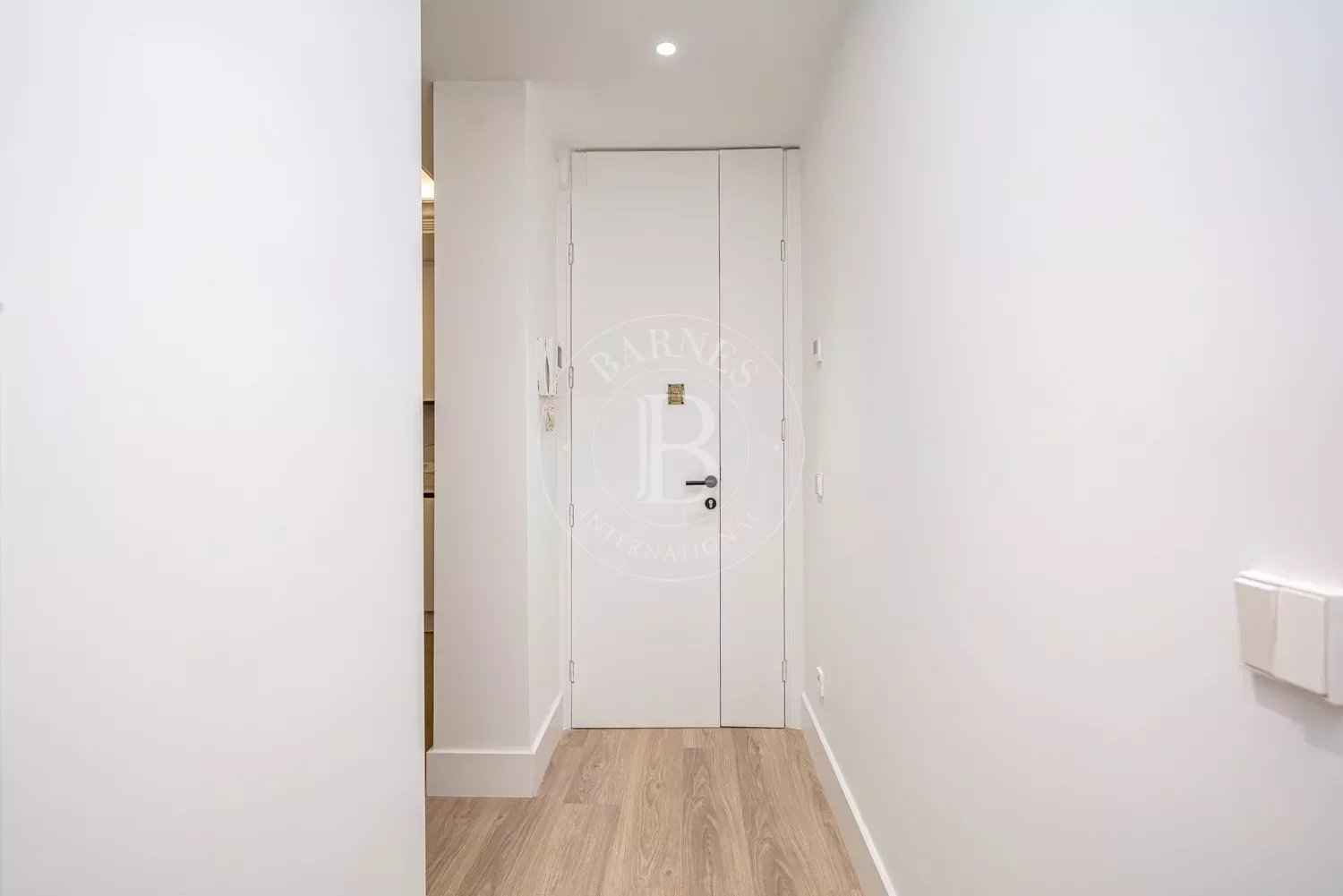 B96749837821603fc7cfb60e91ee39b1 620abb863b 1500 original - Attribut alt par défaut.