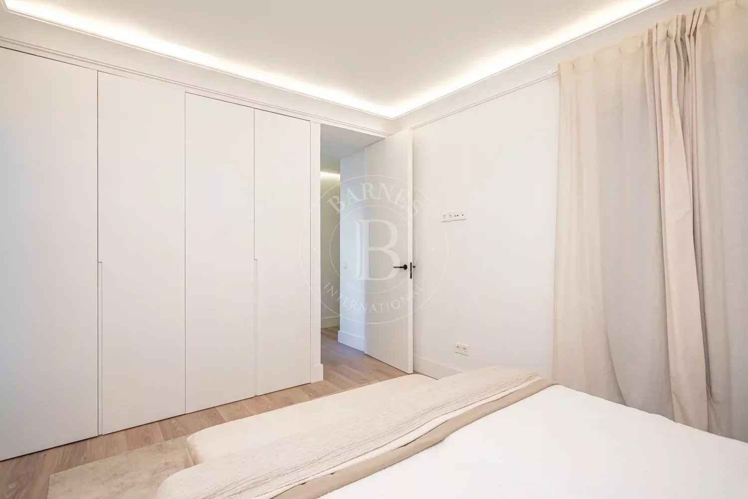 A851326a9a11f4fdaa7f978a1727d005 aaa1be3c99 1500 original - Attribut alt par défaut.