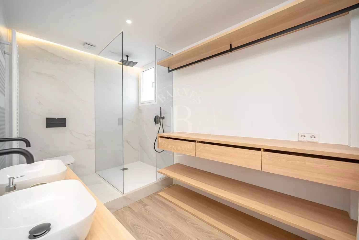 Cfee39701a6d2a1fe9ad8d03721a3b49 a7a65abc95 1500 original - Attribut alt par défaut.