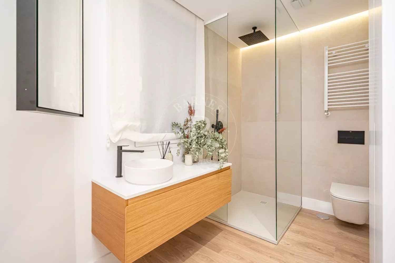 489add2e05015236d584c4c89e6f19ec b6850bf905 1500 original - Attribut alt par défaut.