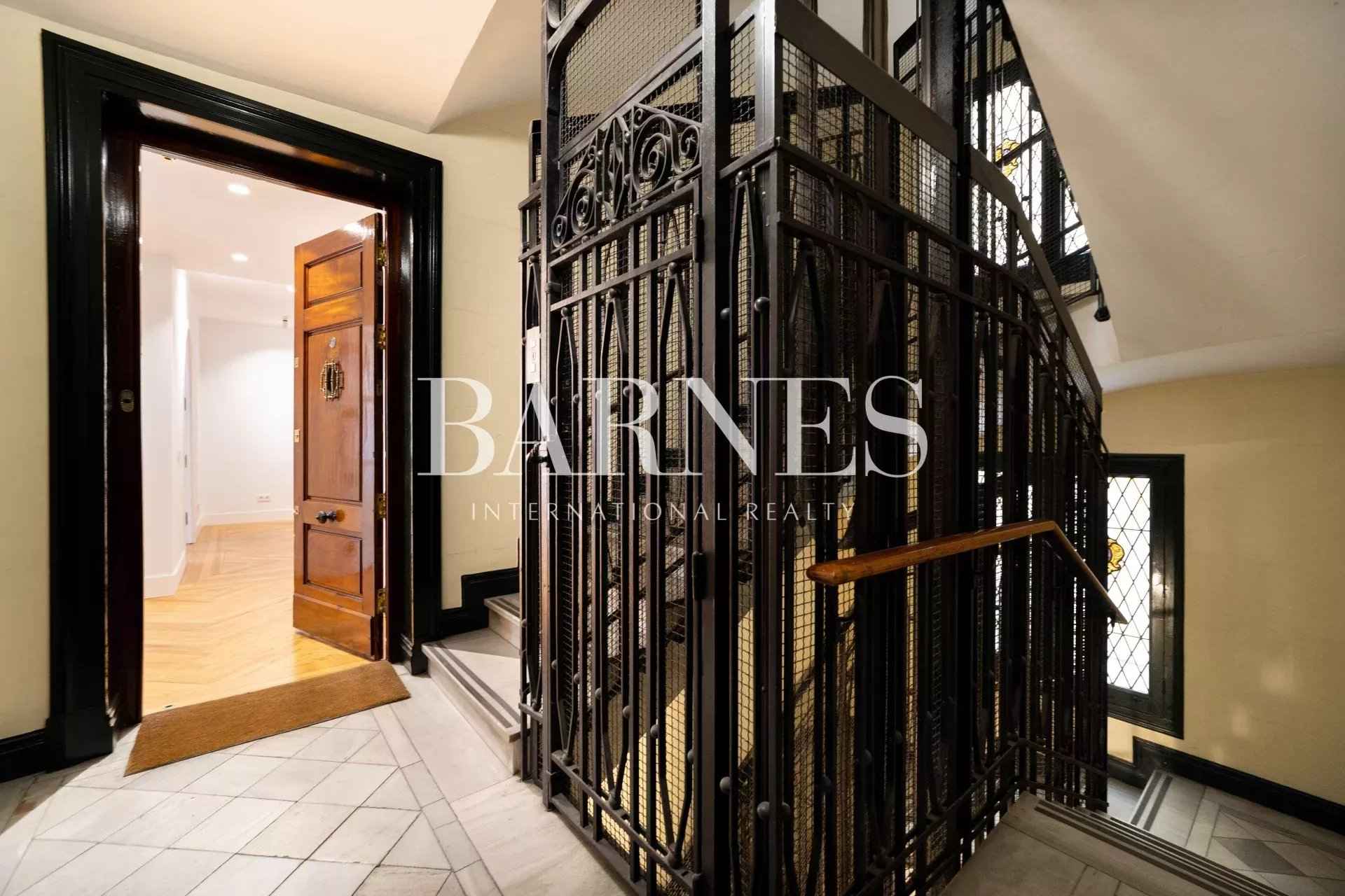 9397ea0a4015da438fc064fd264d6929 eec3ce5dd3 1920 original - Attribut alt par défaut.