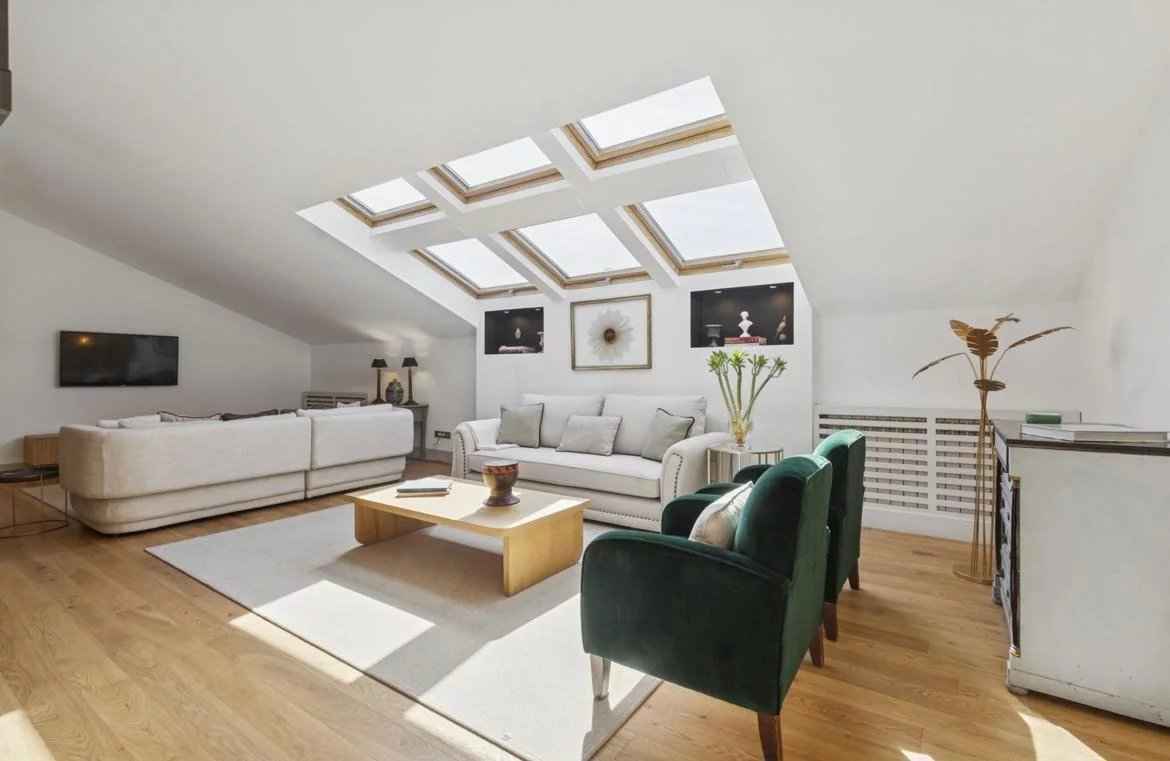 51268d6d006edddfe634cda7a410e713 37ecd4218d 1170 original - Attribut alt par défaut.