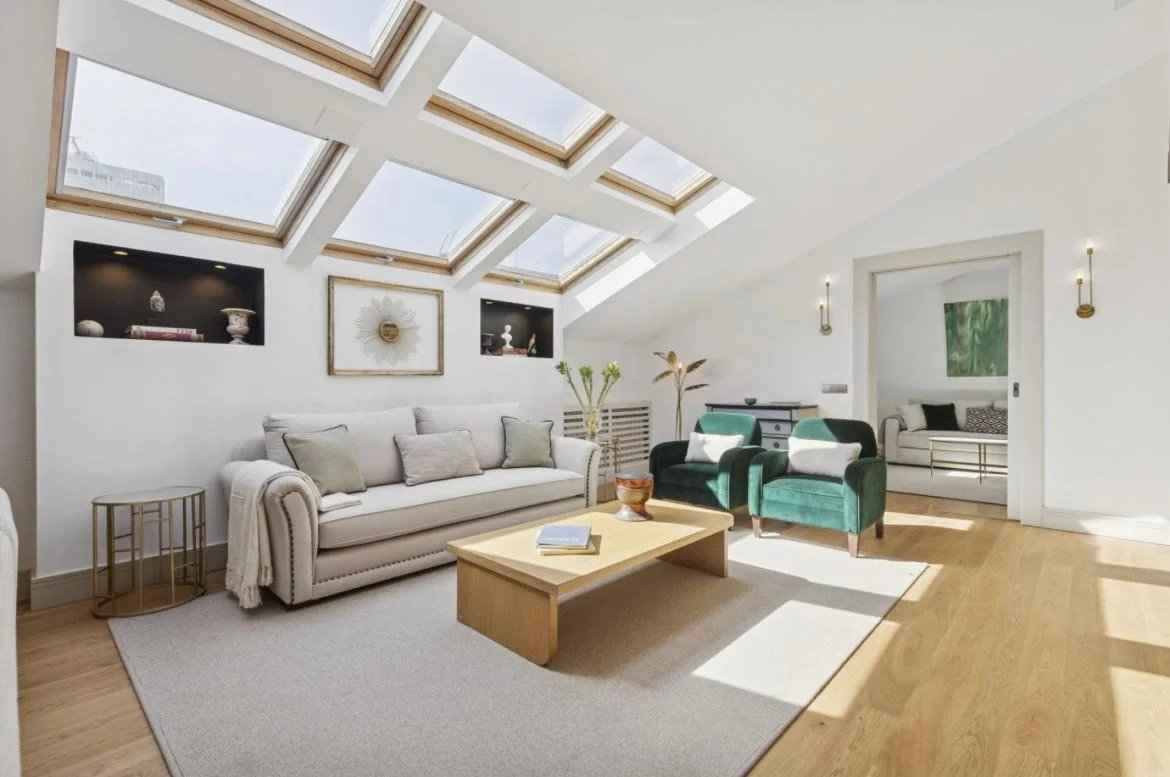 A228677ab9d73e4a979f91a5550cc09e 8f003535a9 1170 original - Attribut alt par défaut.