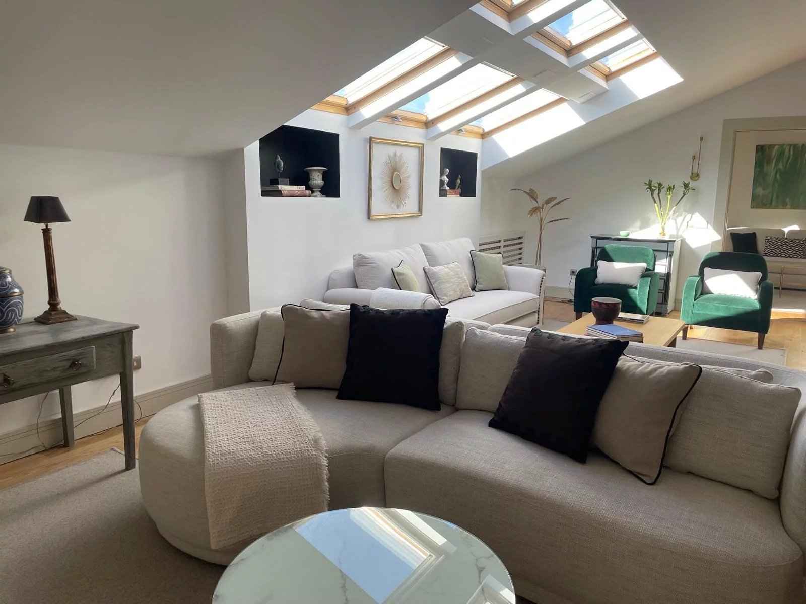 0b42a693c28c42016dcf65b58feca89e 40999fb07e 1600 original - Attribut alt par défaut.