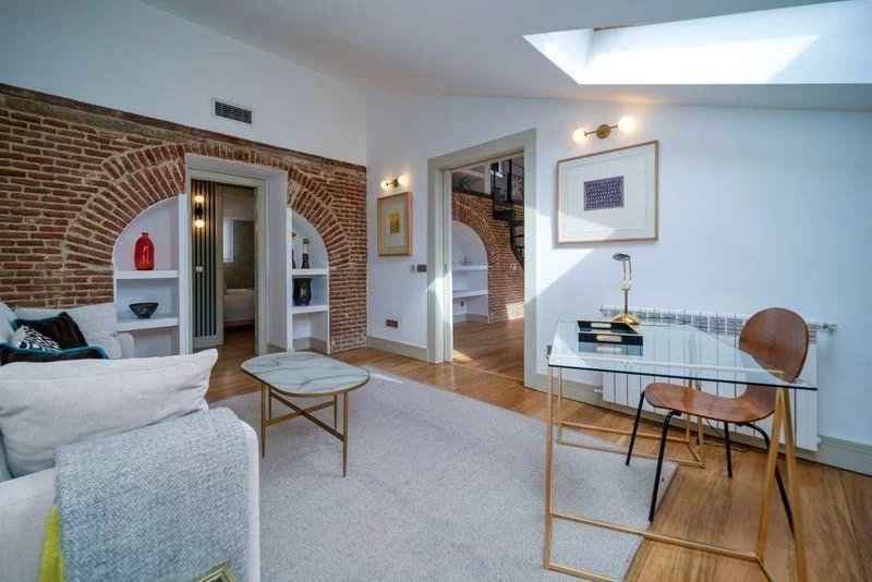 A0485f38e8281a4d19f7afff24716091 fa9c079504 800 original - Attribut alt par défaut.