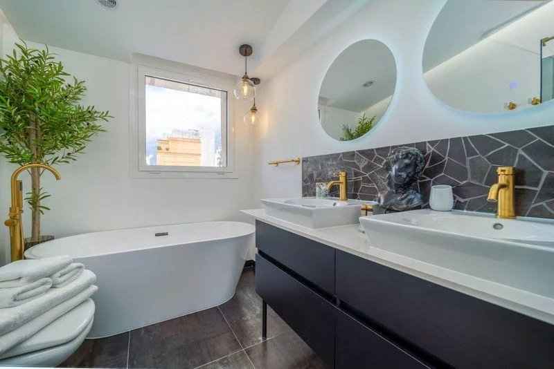 F4f766c40350944deccb4d6f46c6f02f cffea5efbf 800 original - Attribut alt par défaut.