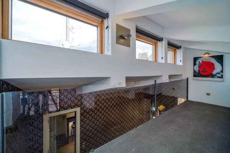 Cf605d03758a32097b8b2a8349fd37b2 a1bd4796bd 800 original - Attribut alt par défaut.