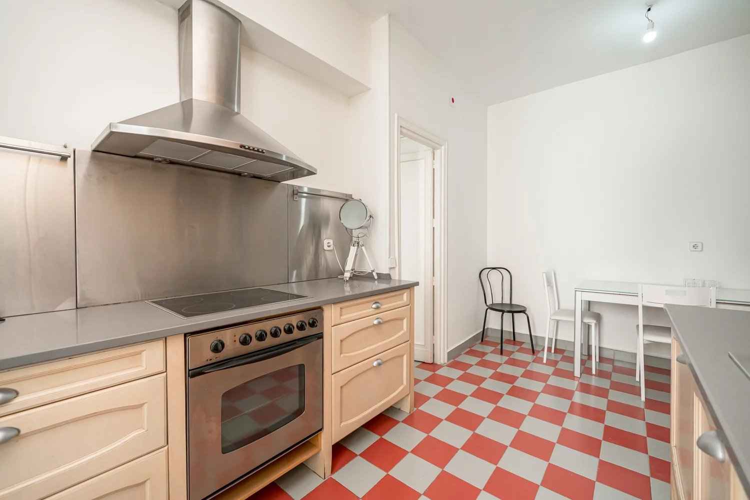 5bf01176d76430efb202c150ea975769 35b8f54ac5 1500 original - Attribut alt par défaut.