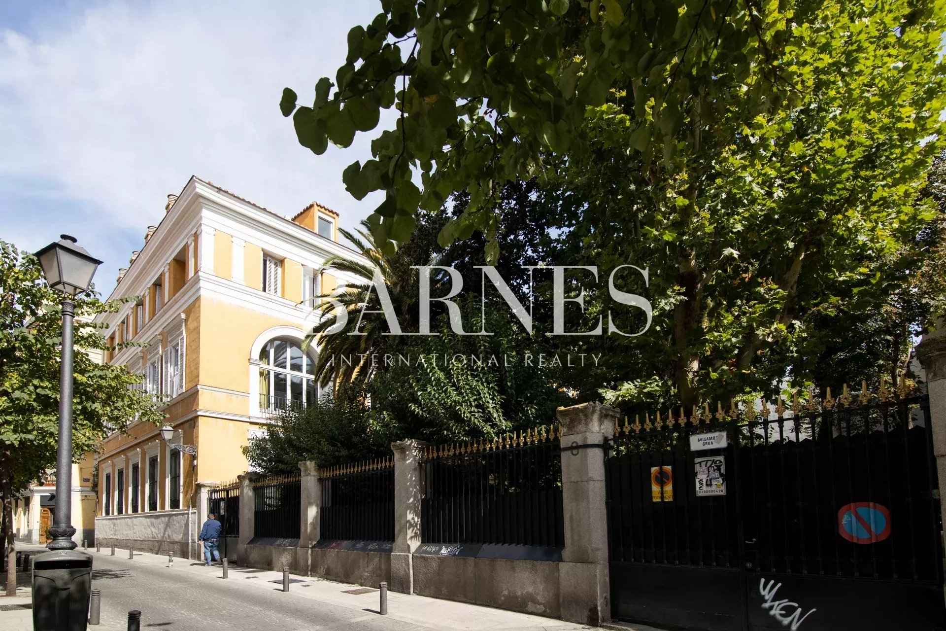 2137743fb37bdf09ef61f8e004533117 f644f23b61 1920 original - Attribut alt par défaut.