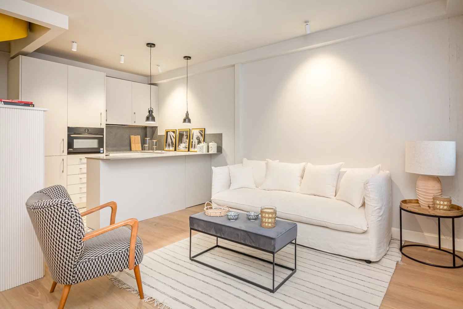 A869b51a18926f731b2fffbcdc3dc4ba 01297a407c 1500 original - Translation missing: en.helpers.application.image_tag.default_alt