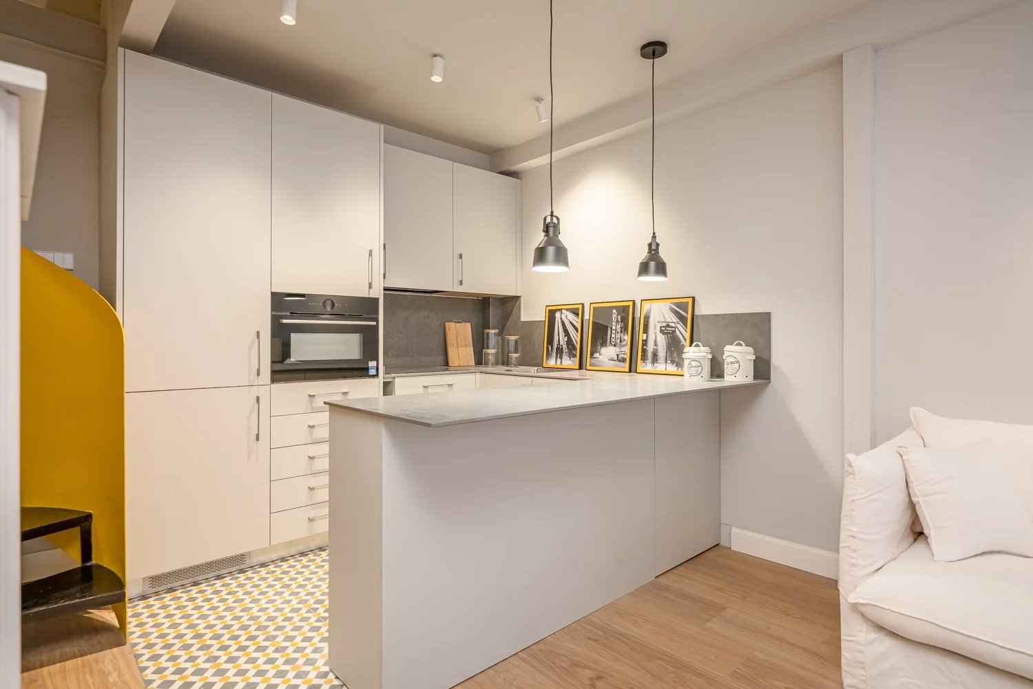 B5b6df21208dcfb5f1e4d0daae3a0d1f 8ccc634ef3 1500 original - Translation missing: en.helpers.application.image_tag.default_alt