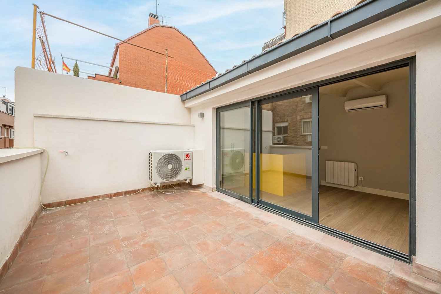 6f3efc87d201ae5588fc497d0454928e 09e8fceaa1 1500 original - Translation missing: en.helpers.application.image_tag.default_alt