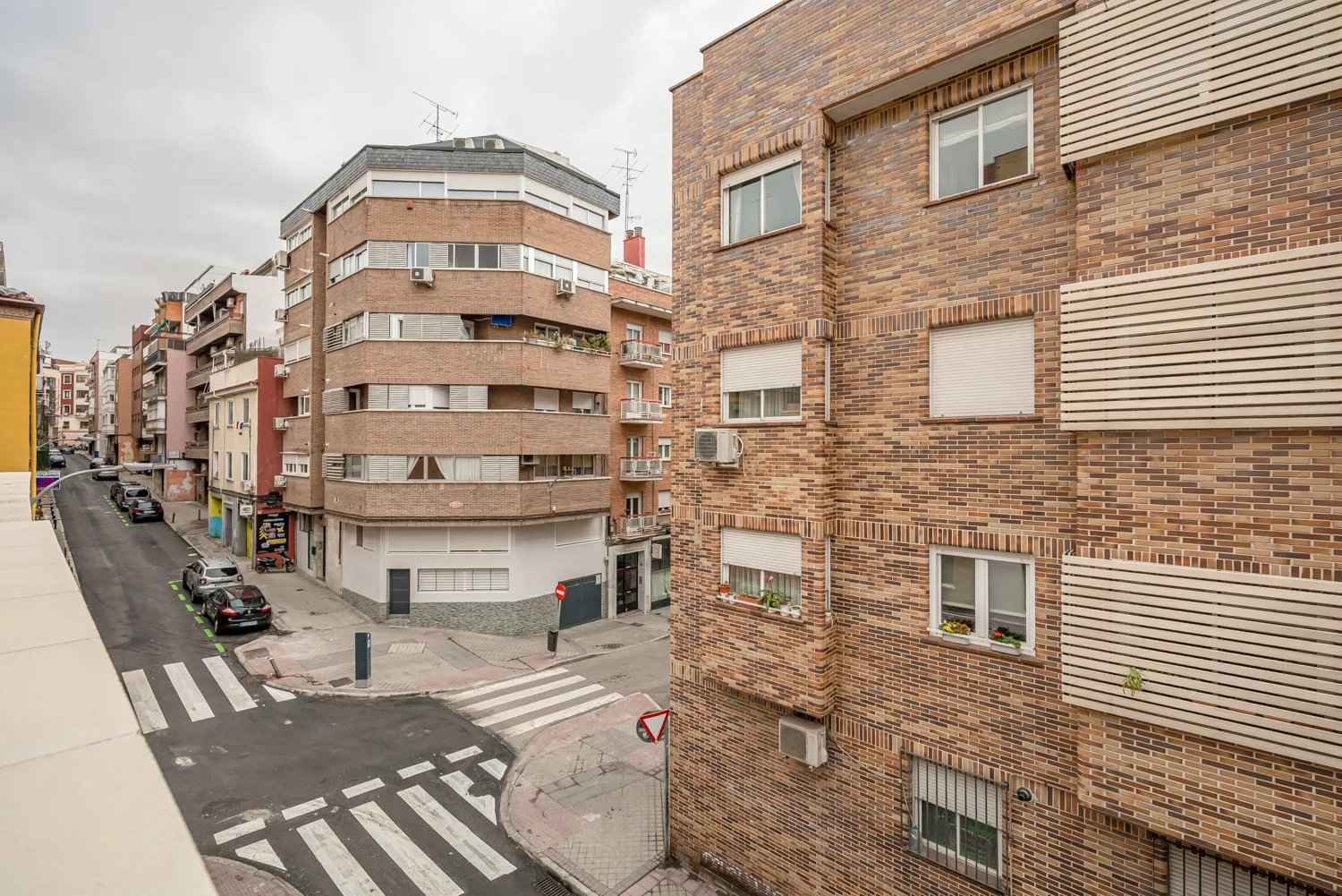 9f8ed2347ee9f6e0fa78b8ef8c9b92df 4ef76ea26a 1500 original - Translation missing: en.helpers.application.image_tag.default_alt