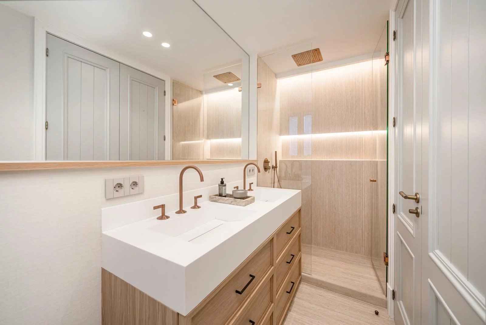 146afa69d90d67049c97cd84595af83e 11a7e882c3 1600 original - Attribut alt par défaut.